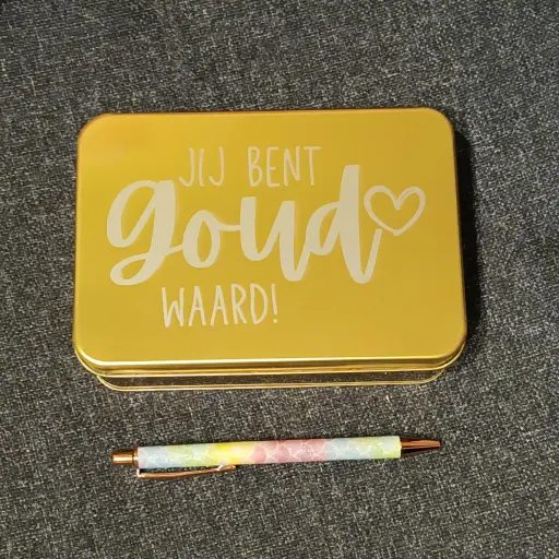 Blikje goud - M - gepersonaliseerd