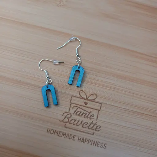 Hangertjes - blauwe boogjes