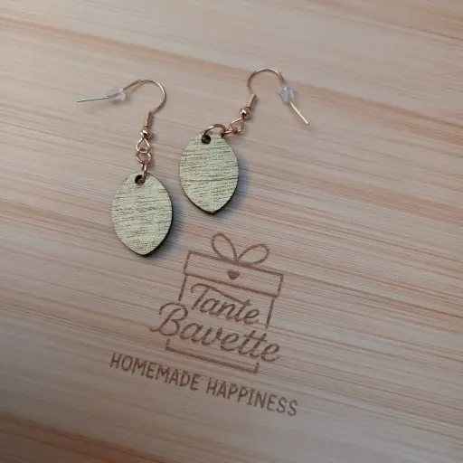 Hangertjes - gouden blaadjes